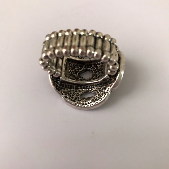 Celtic Inspired Rope Knot Design Ring Elastic Band - Picture 3 of 7